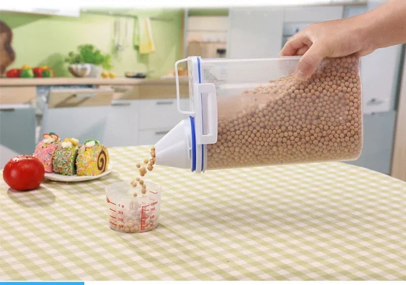 1.5kg/2kg Dog or Cat Food  Plastic Storage Tank with Measuring Cup, Container Moisture-proof Sealed Jar