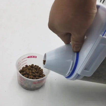 1.5kg/2kg Dog or Cat Food  Plastic Storage Tank with Measuring Cup, Container Moisture-proof Sealed Jar